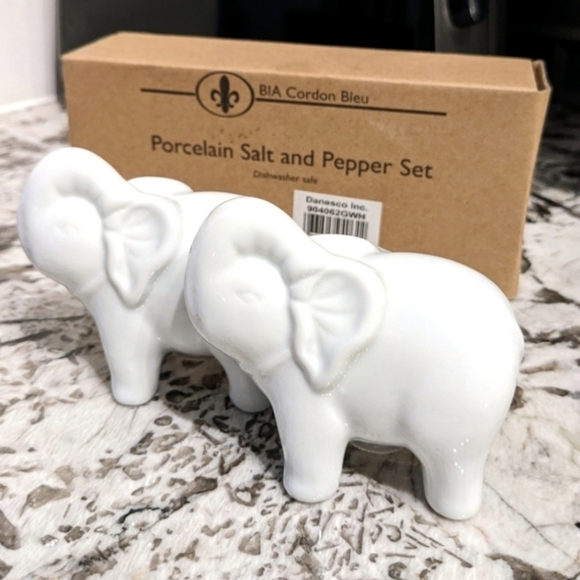 Porcelain Elephant Salt Pepper Set by BIA Cordon Bleu - Picture 1 of 5